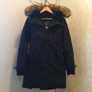 TNA Avoriaz Parka in black